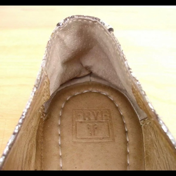 Frye Carson Metallic Gold Crackle Ballet Flat 8.5 - Picture 5 of 9